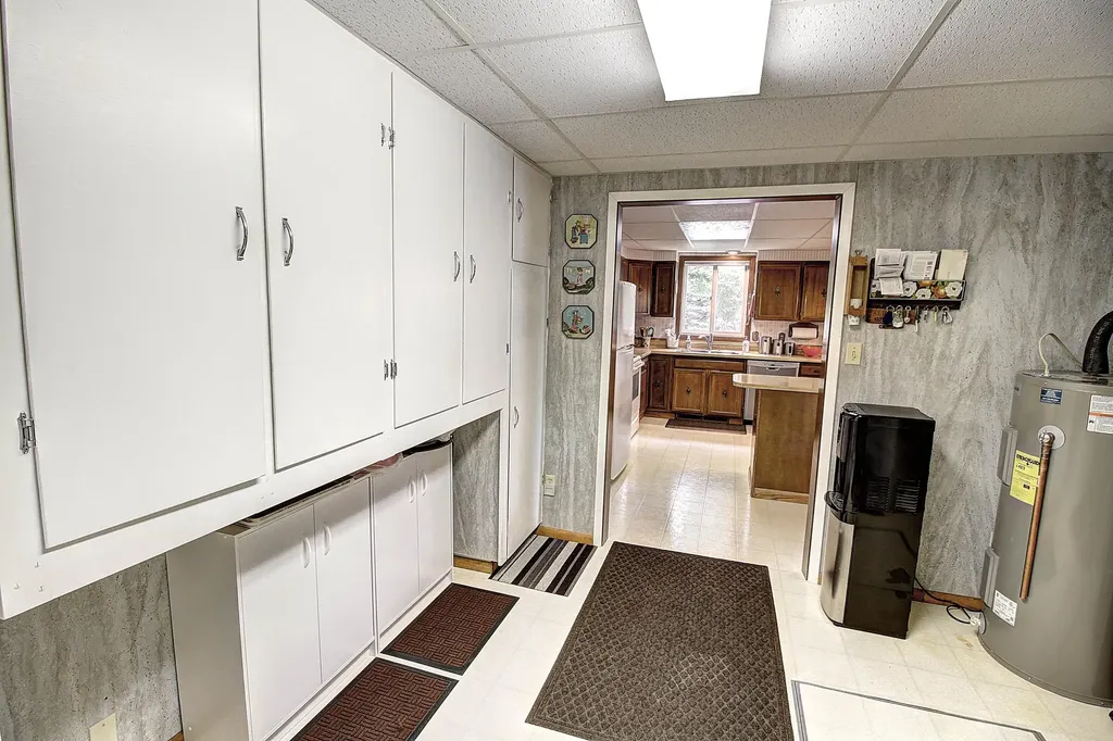 525 Collins Avenue Geraldine MT 59446