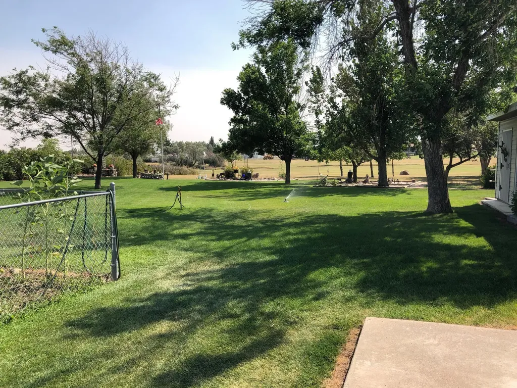 525 Collins Avenue Geraldine MT 59446