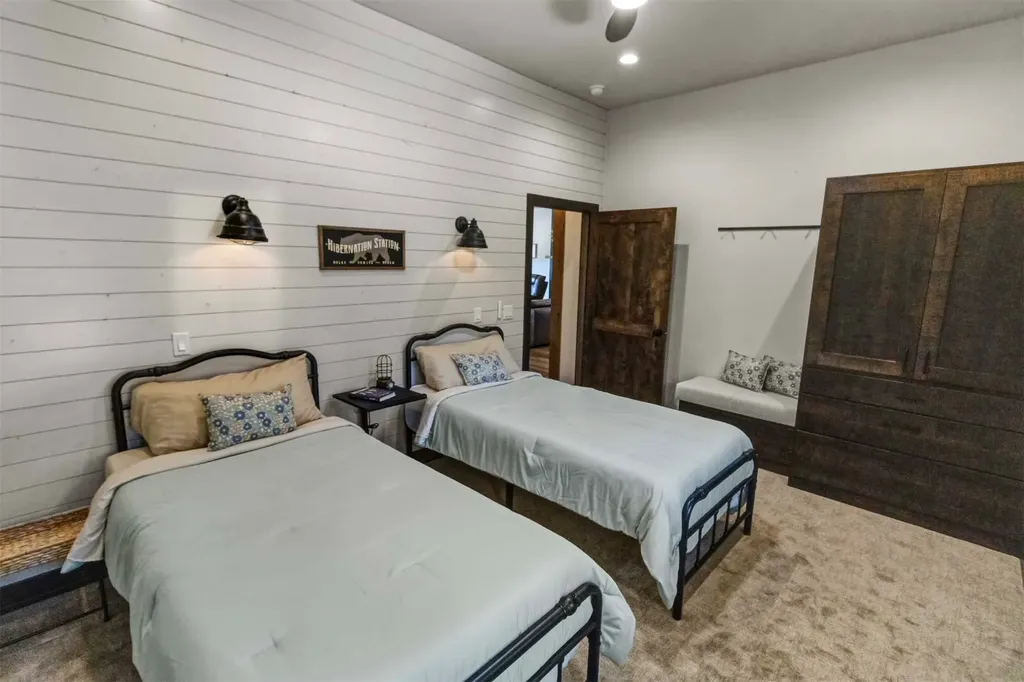 4915 W Us Highway 12 Helena MT 59601