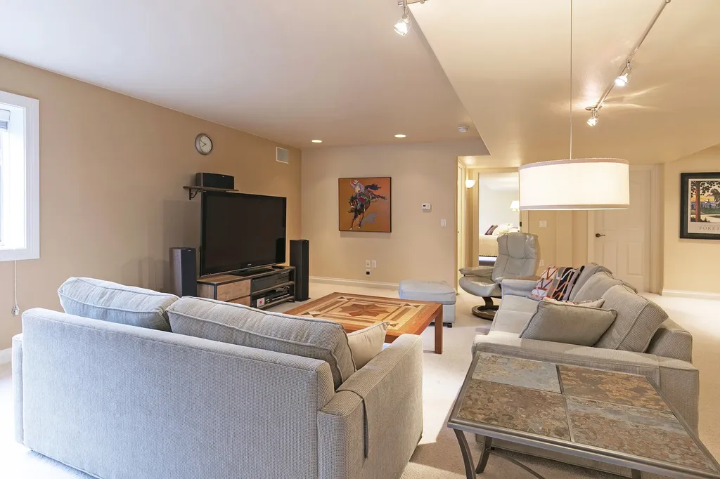 21 Brookside Missoula MT 59802