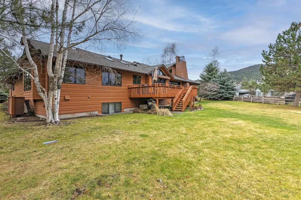21 Brookside Missoula MT 59802