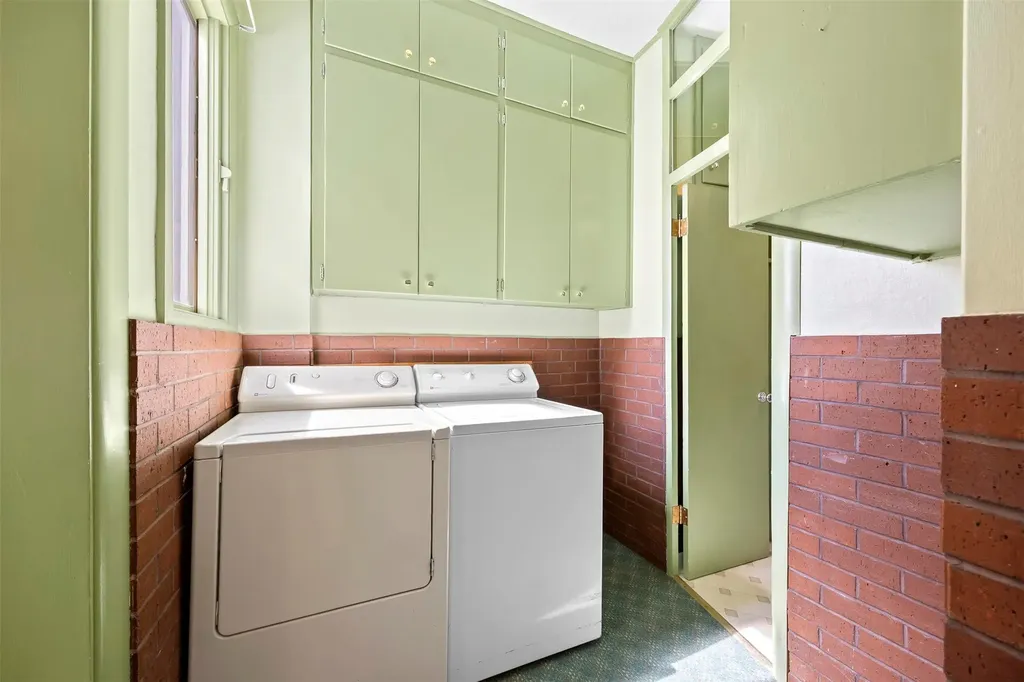 826 W Park Street Butte MT 59701
