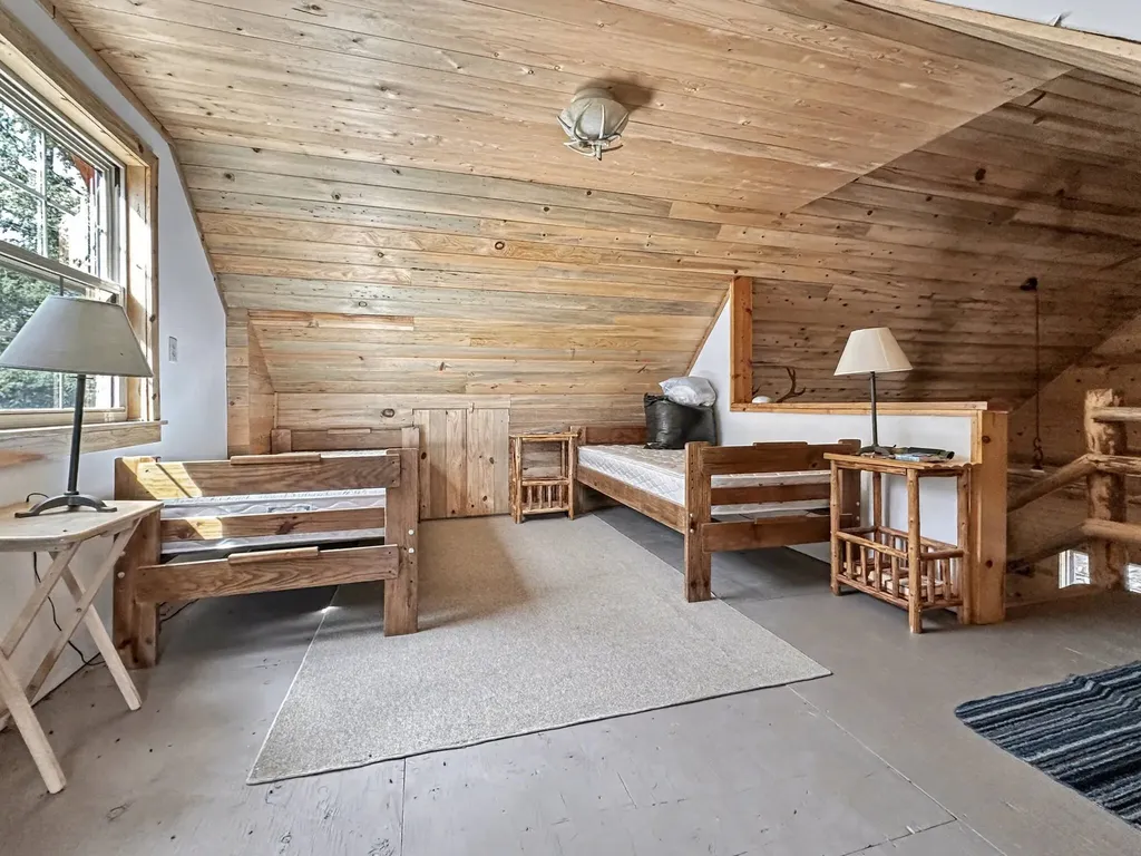 30 Bunks Trail Ennis MT 59729