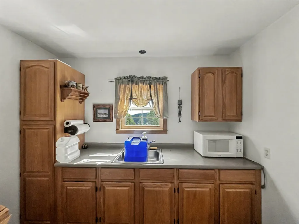 30 Bunks Trail Ennis MT 59729
