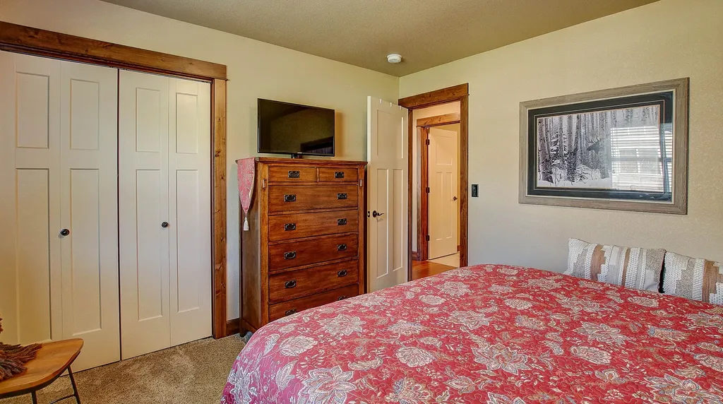10961 Stella Blue Drive Lolo MT 59847