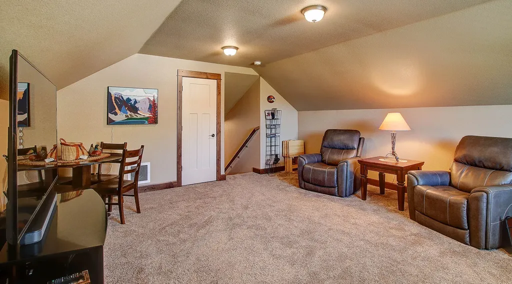 10961 Stella Blue Drive Lolo MT 59847