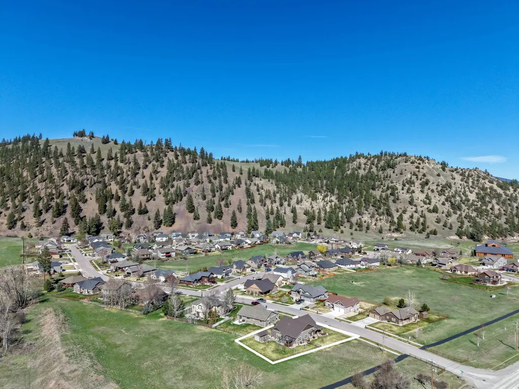 10961 Stella Blue Drive Lolo MT 59847
