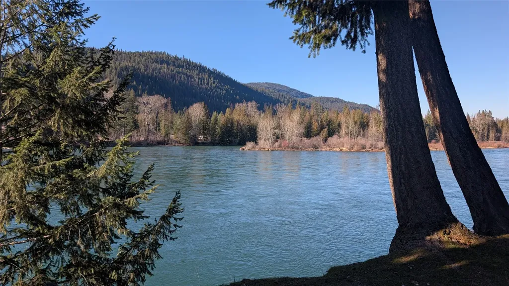 206 Waterfront Road Troy MT 59935