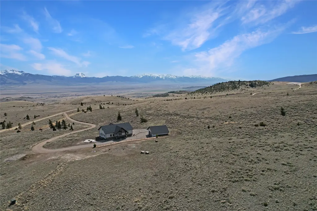 231 Axolotl Lakes Trail Ennis MT 59729