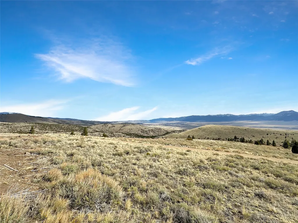 231 Axolotl Lakes Trail Ennis MT 59729