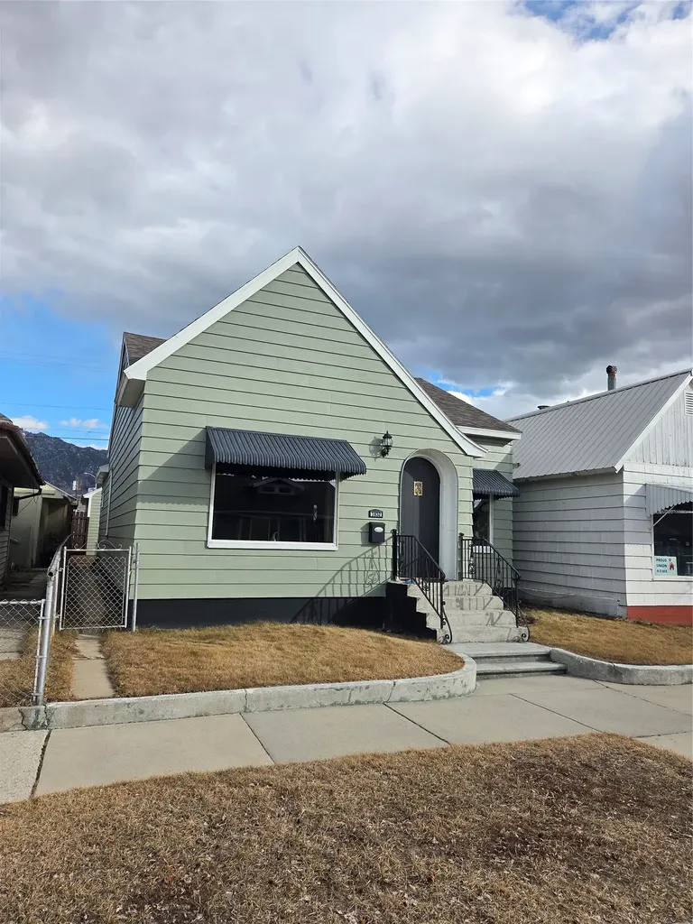 1832 Phillips Avenue Butte MT 59701