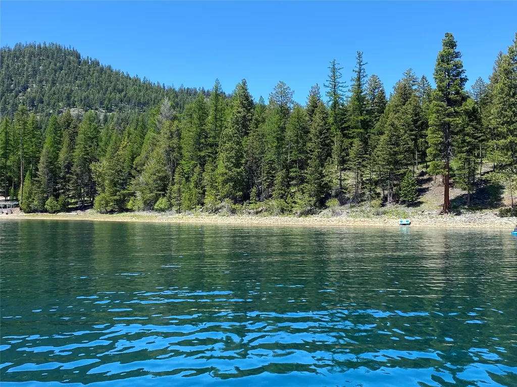 300 Highland Trail Marion MT 59925