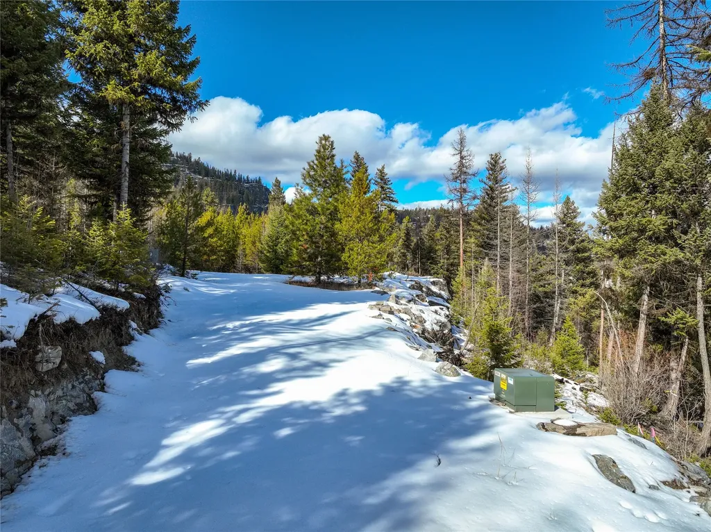 300 Highland Trail Marion MT 59925