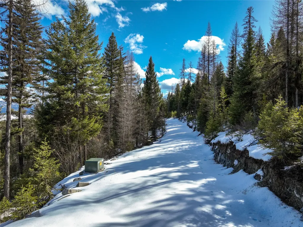 300 Highland Trail Marion MT 59925