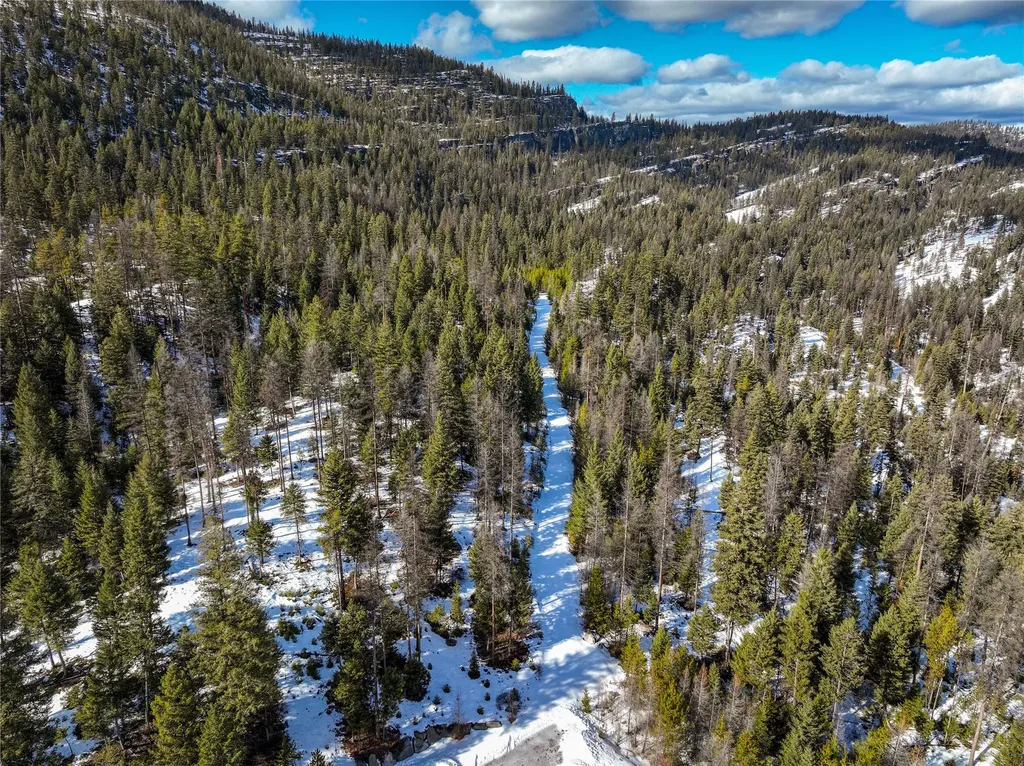 300 Highland Trail Marion MT 59925