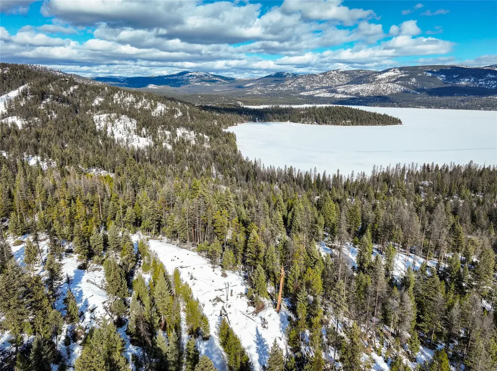 300 Highland Trail Marion MT 59925