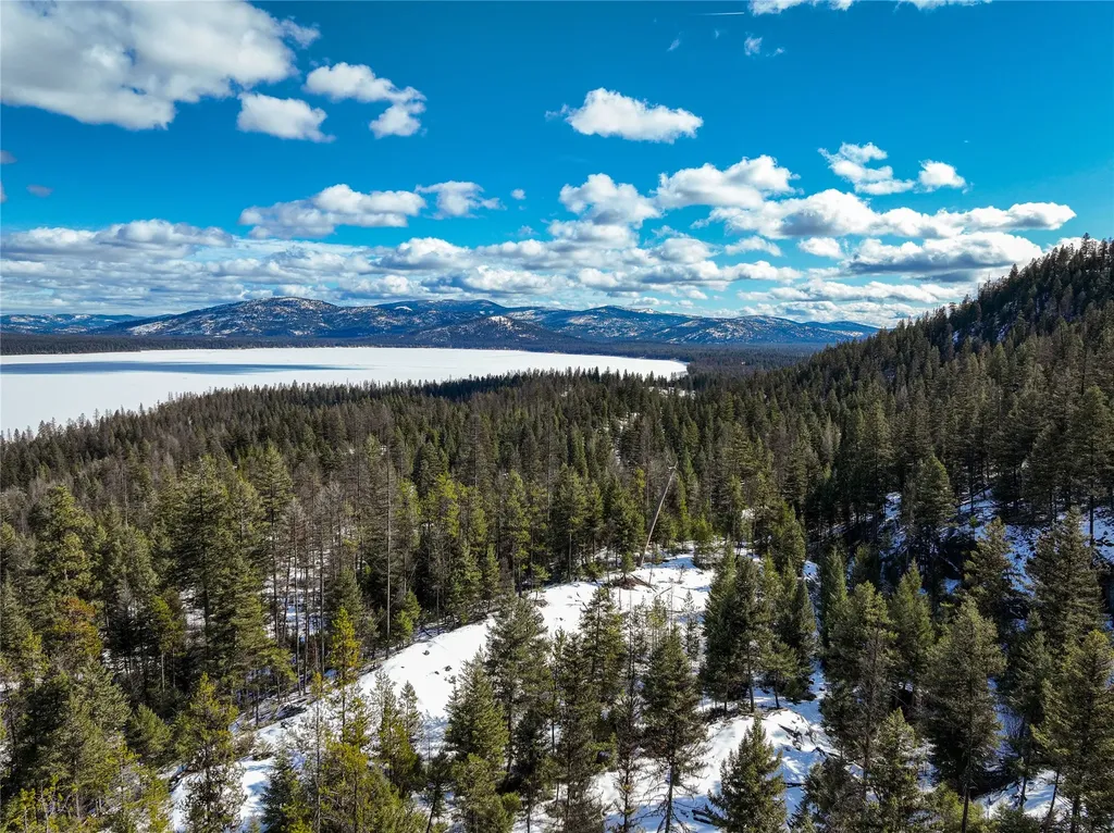 300 Highland Trail Marion MT 59925