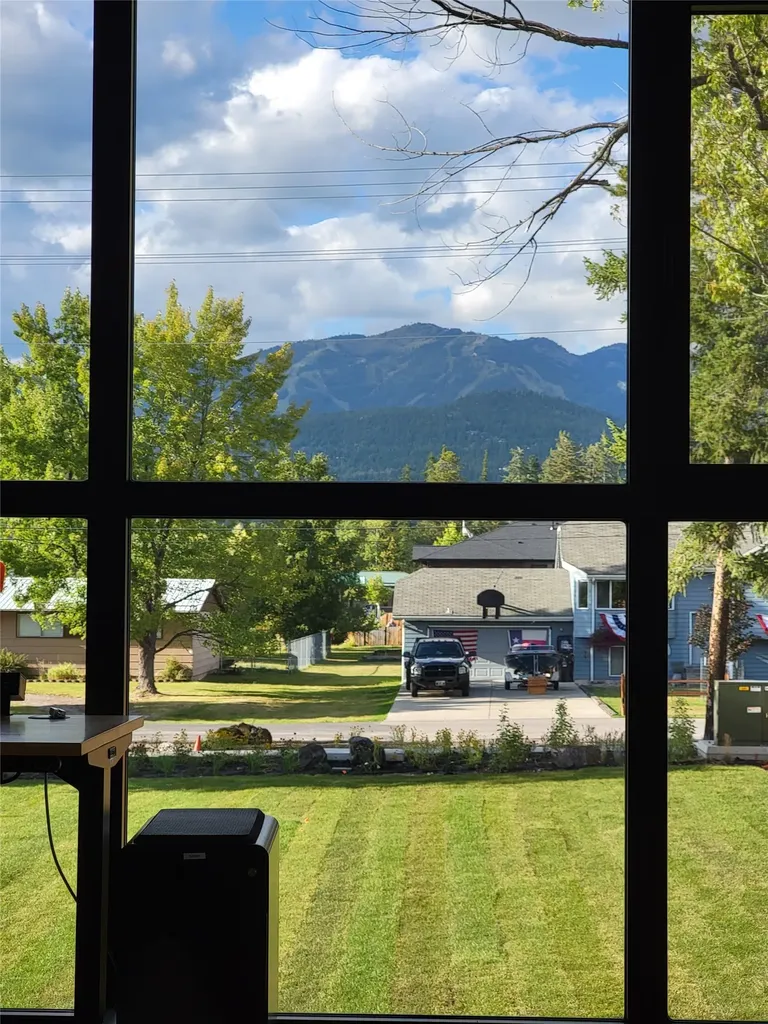 643 Denver Street Whitefish MT 59937