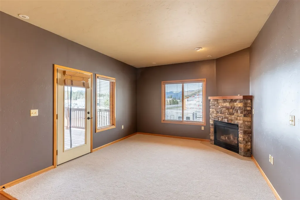 6211 Shiloh Avenue Whitefish MT 59937