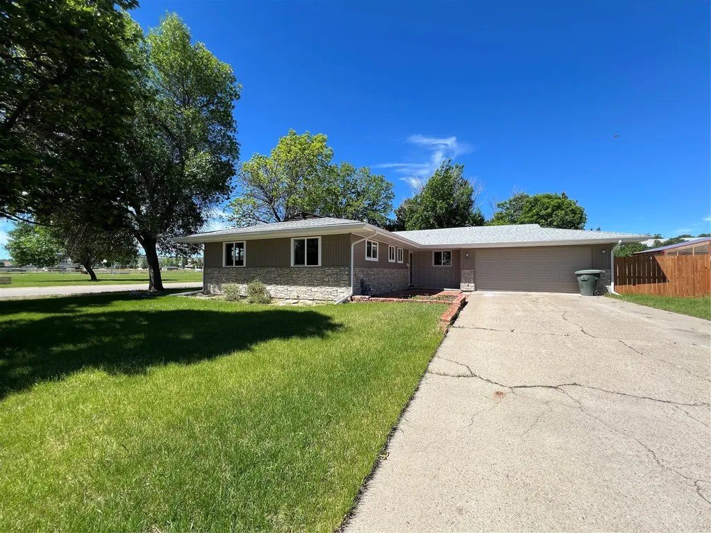 1233 Adobe Drive Great Falls MT 59404