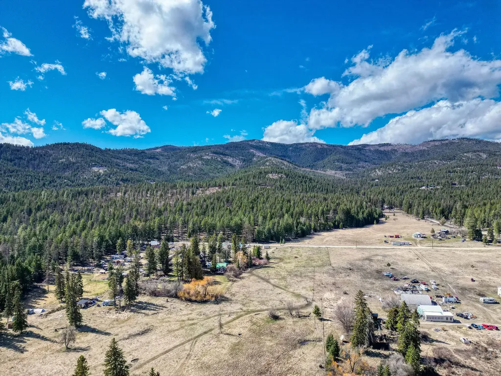 Nhn Cloud Creek Road Somers MT 59932