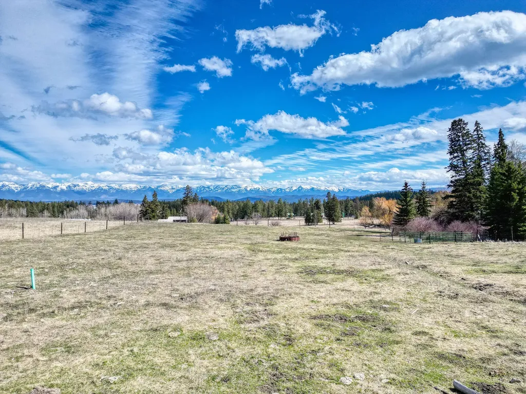 Nhn Cloud Creek Road Somers MT 59932