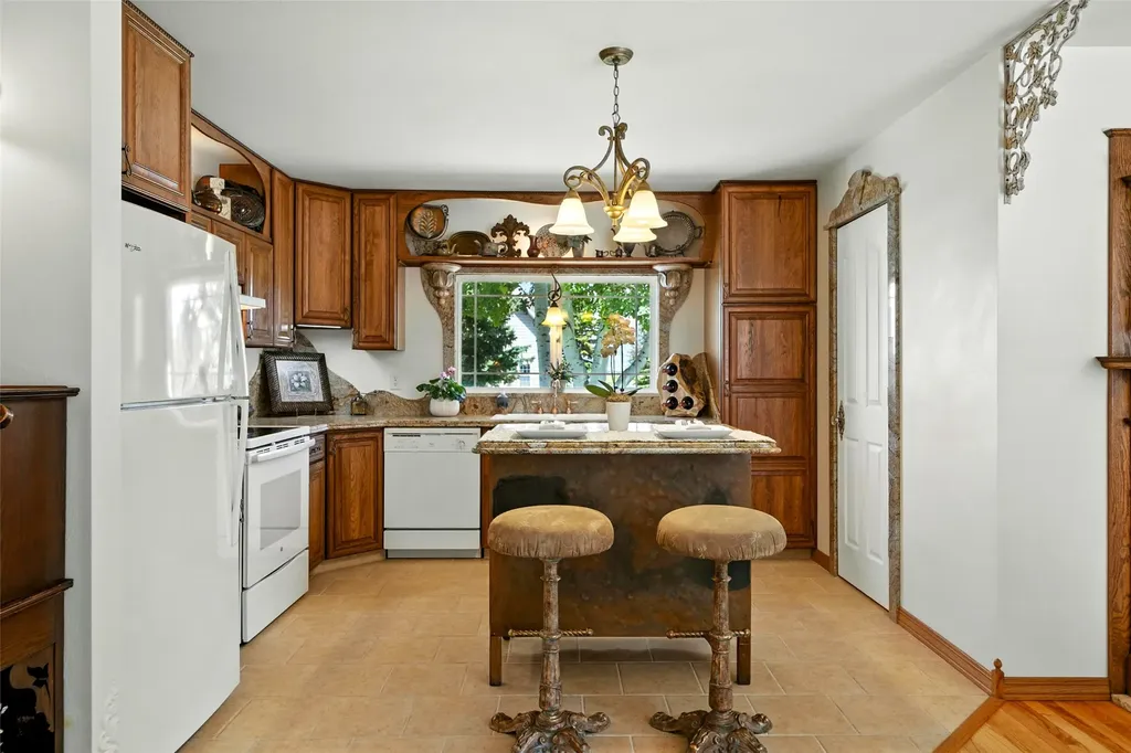12 Pathfinder Trail Bozeman MT 59718