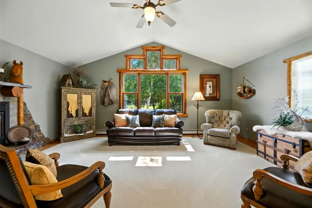 12 Pathfinder Trail Bozeman MT 59718