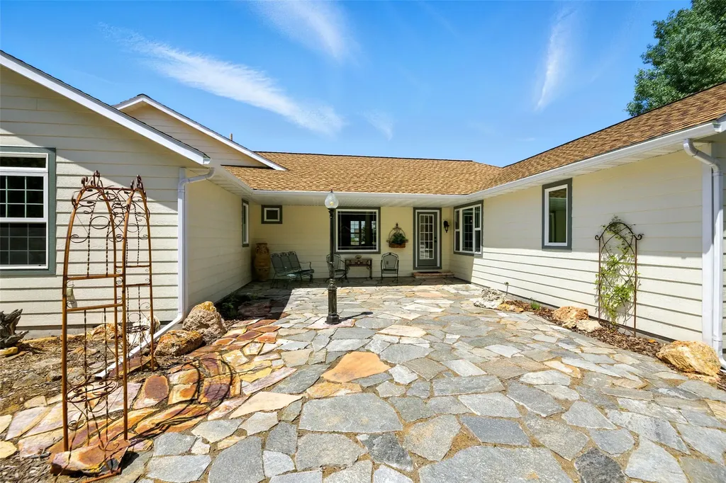 12 Pathfinder Trail Bozeman MT 59718