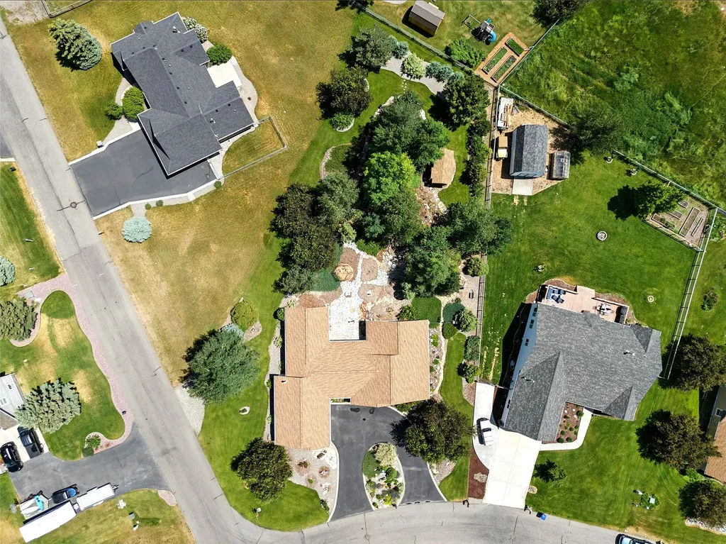 12 Pathfinder Trail Bozeman MT 59718