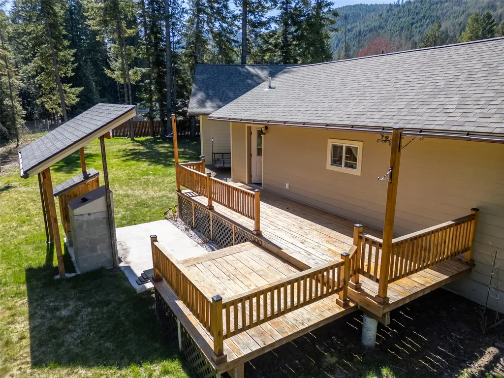 591 Waterfront Road Troy MT 59935
