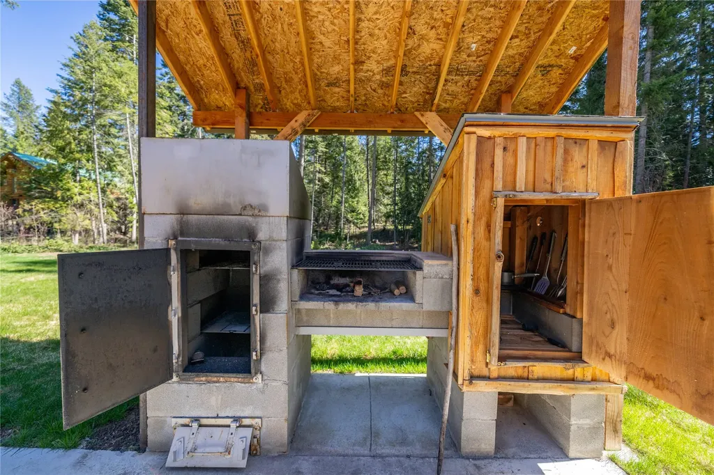 591 Waterfront Road Troy MT 59935