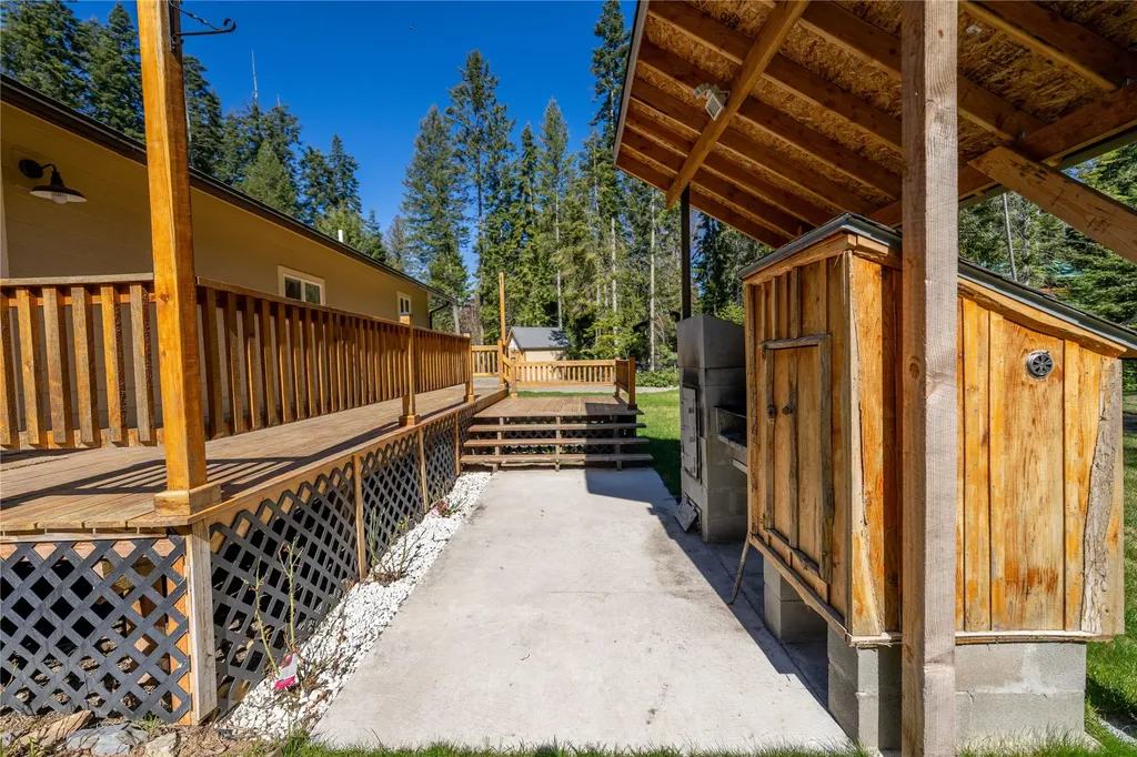 591 Waterfront Road Troy MT 59935