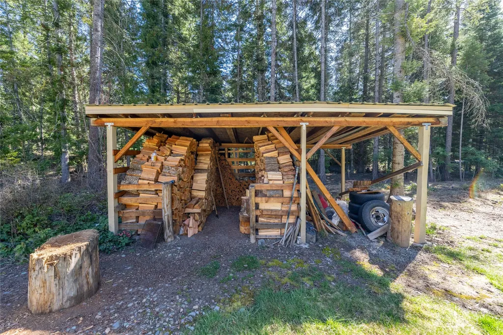 591 Waterfront Road Troy MT 59935