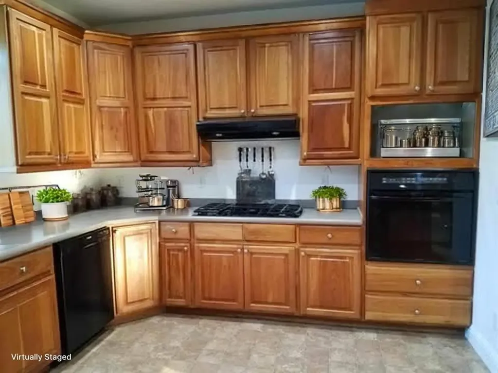 35322 Washoe Road Bonner MT 59823