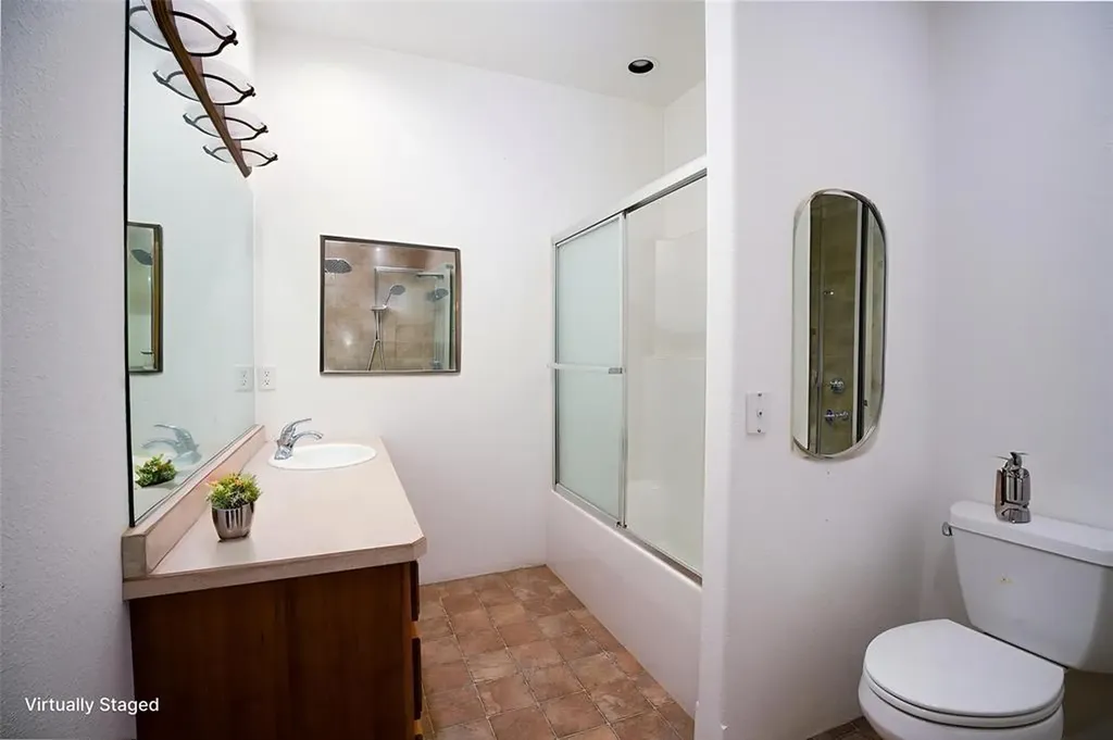 35322 Washoe Road Bonner MT 59823