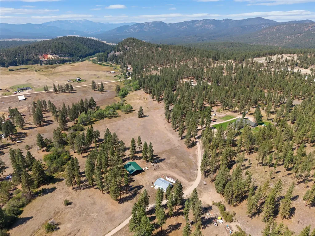 35322 Washoe Road Bonner MT 59823