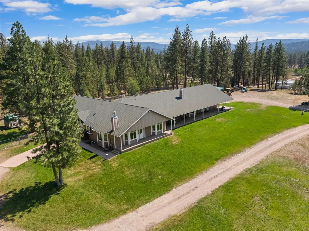 35322 Washoe Road Bonner MT 59823