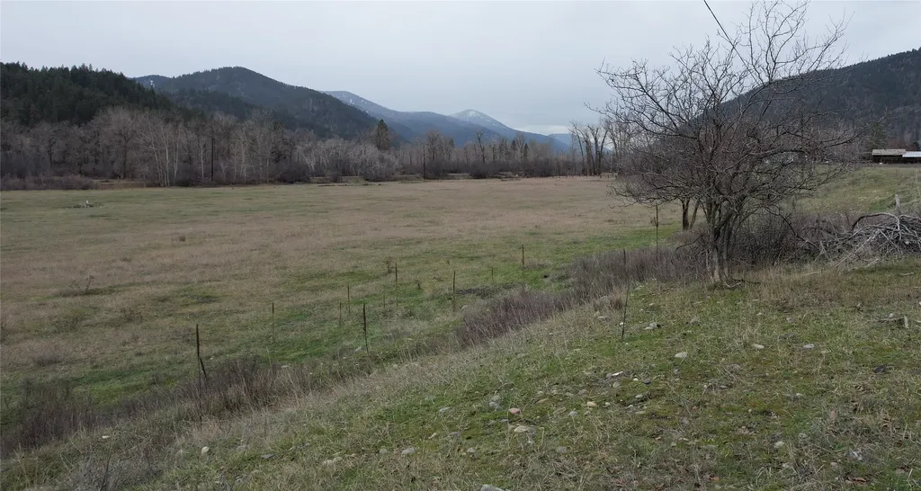 North Parcel "B" Stitt Lane Clinton MT 59825