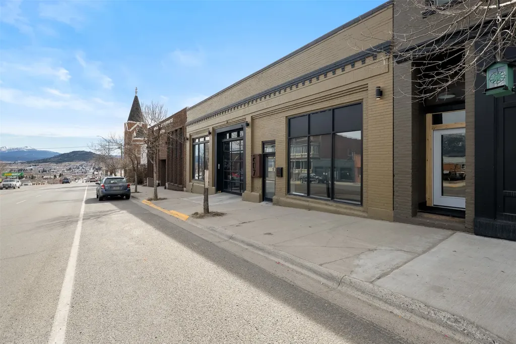 207 S Montana Street Butte MT 59701