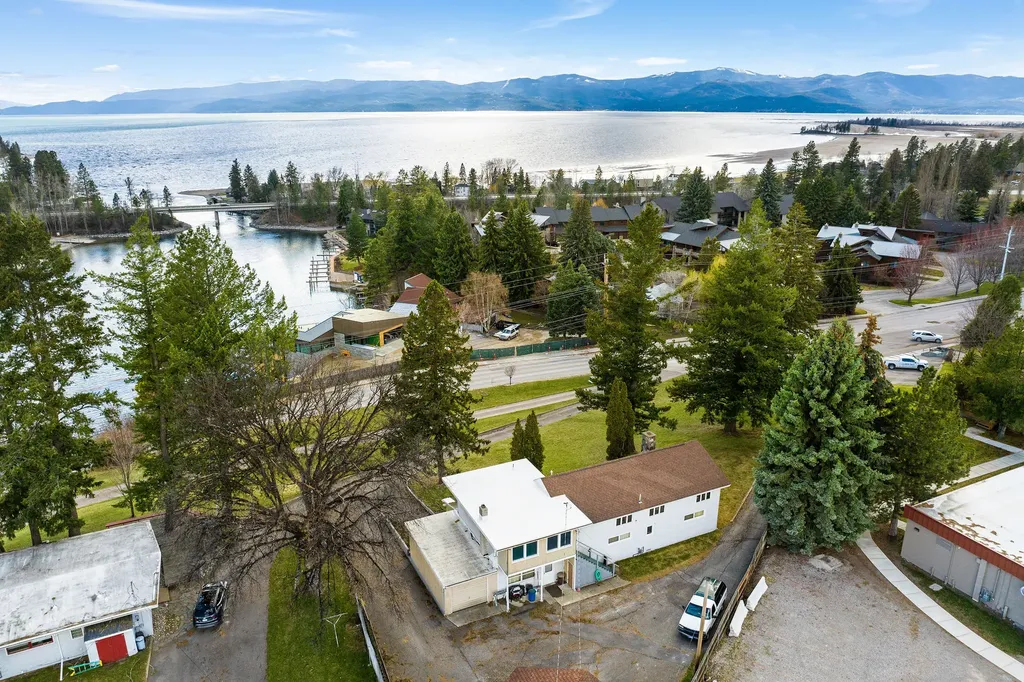529 Grand Drive Bigfork MT 59911