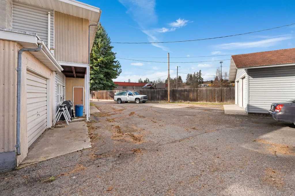 529 Grand Drive Bigfork MT 59911