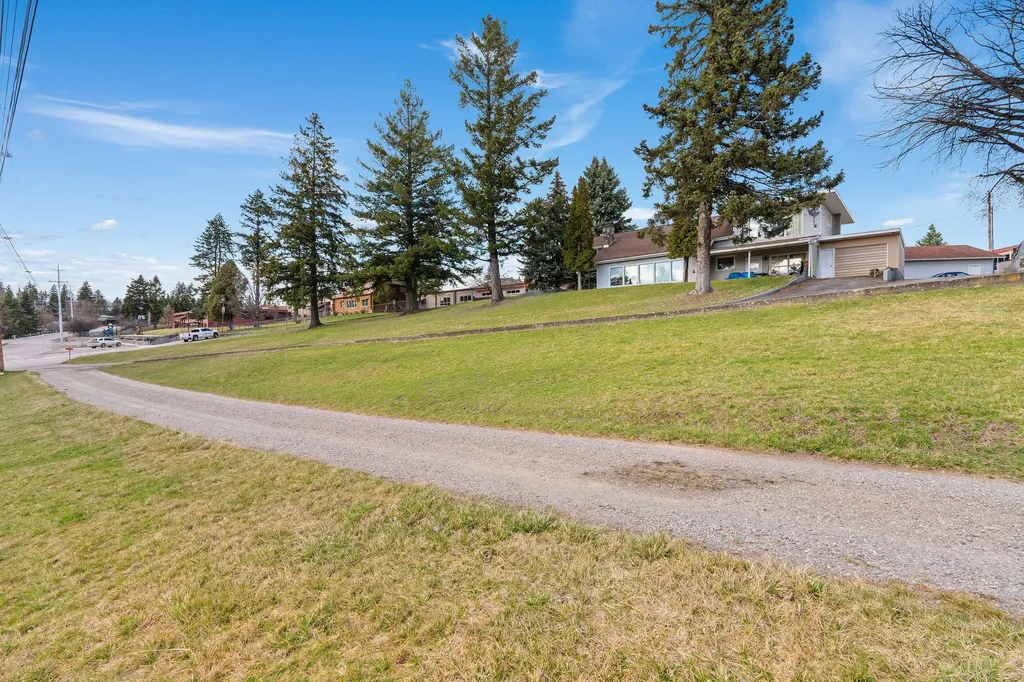 529 Grand Drive Bigfork MT 59911
