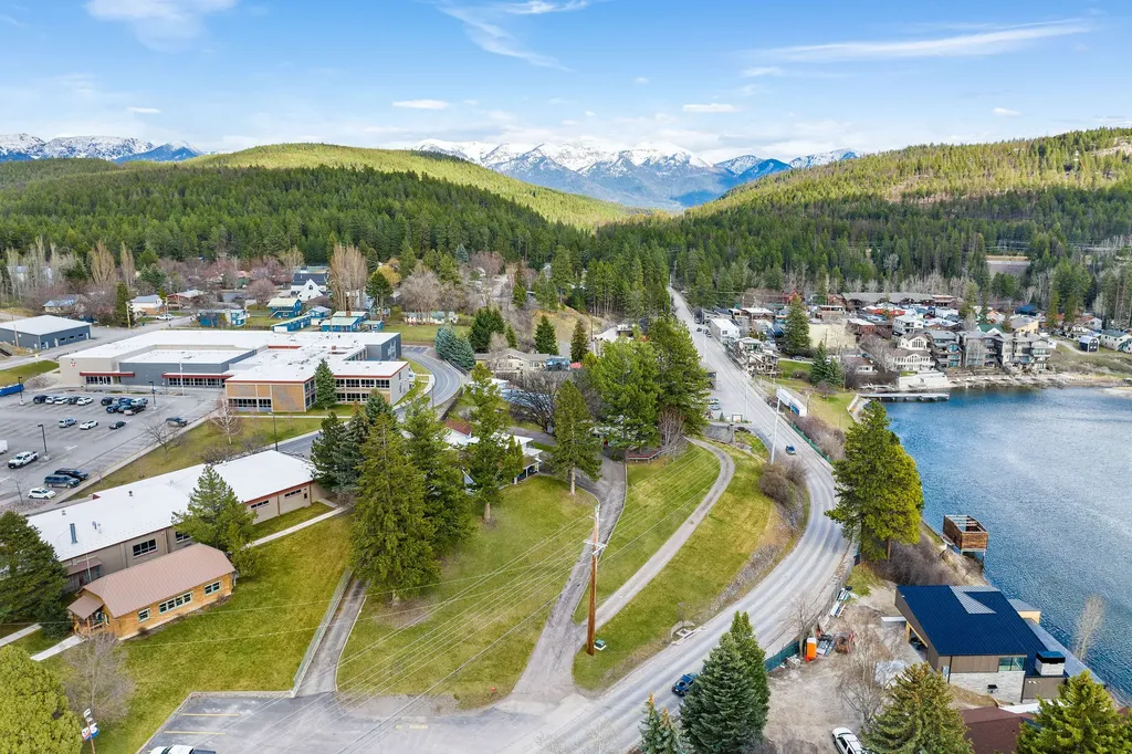 529 Grand Drive Bigfork MT 59911