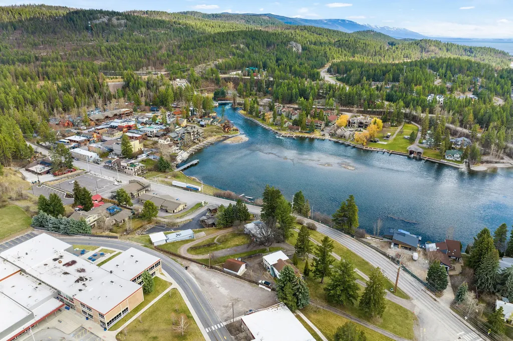 529 Grand Drive Bigfork MT 59911