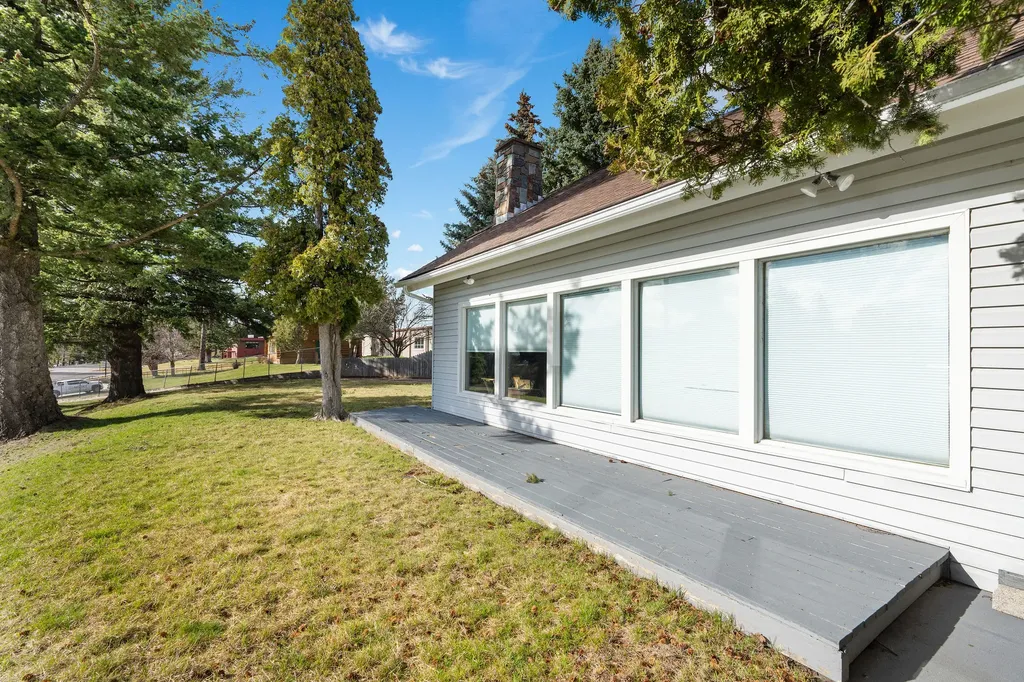 529 Grand Drive Bigfork MT 59911