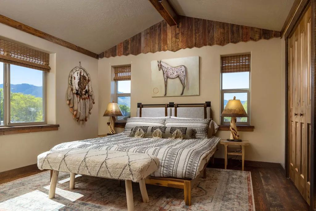 1525 N Dickens Street Missoula MT 59802