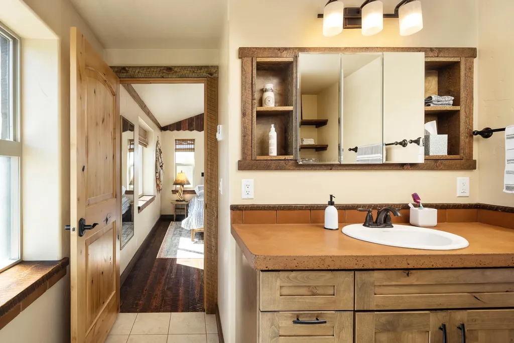 1525 N Dickens Street Missoula MT 59802