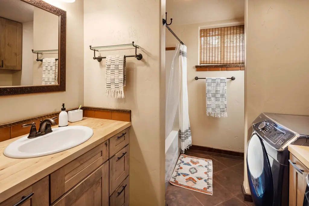 1525 N Dickens Street Missoula MT 59802