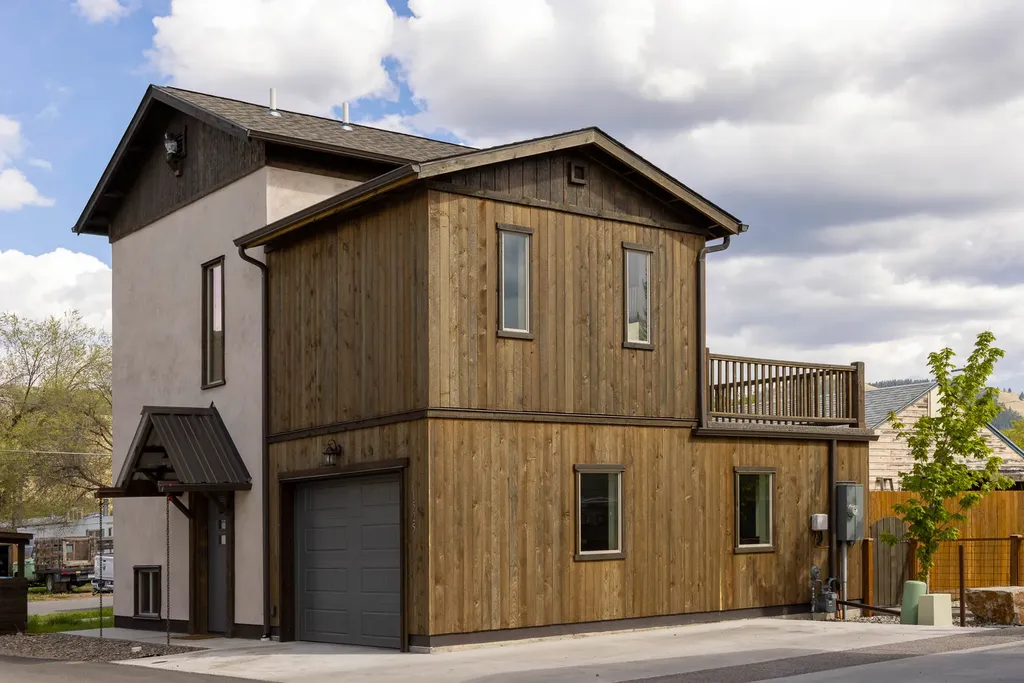 1525 N Dickens Street Missoula MT 59802